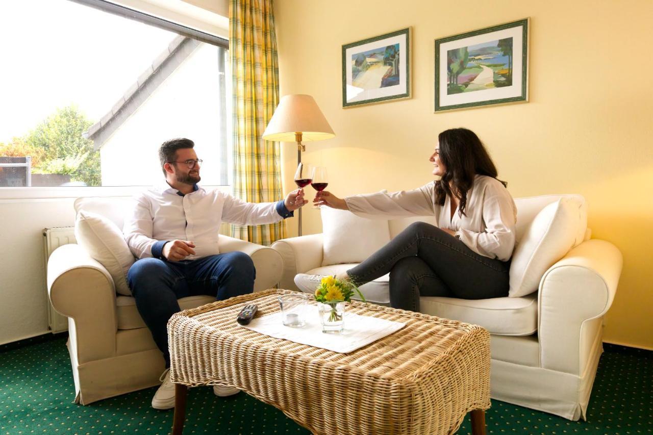 Romantik Parkhotel am Hammerberg Stolberg  Exteriör bild