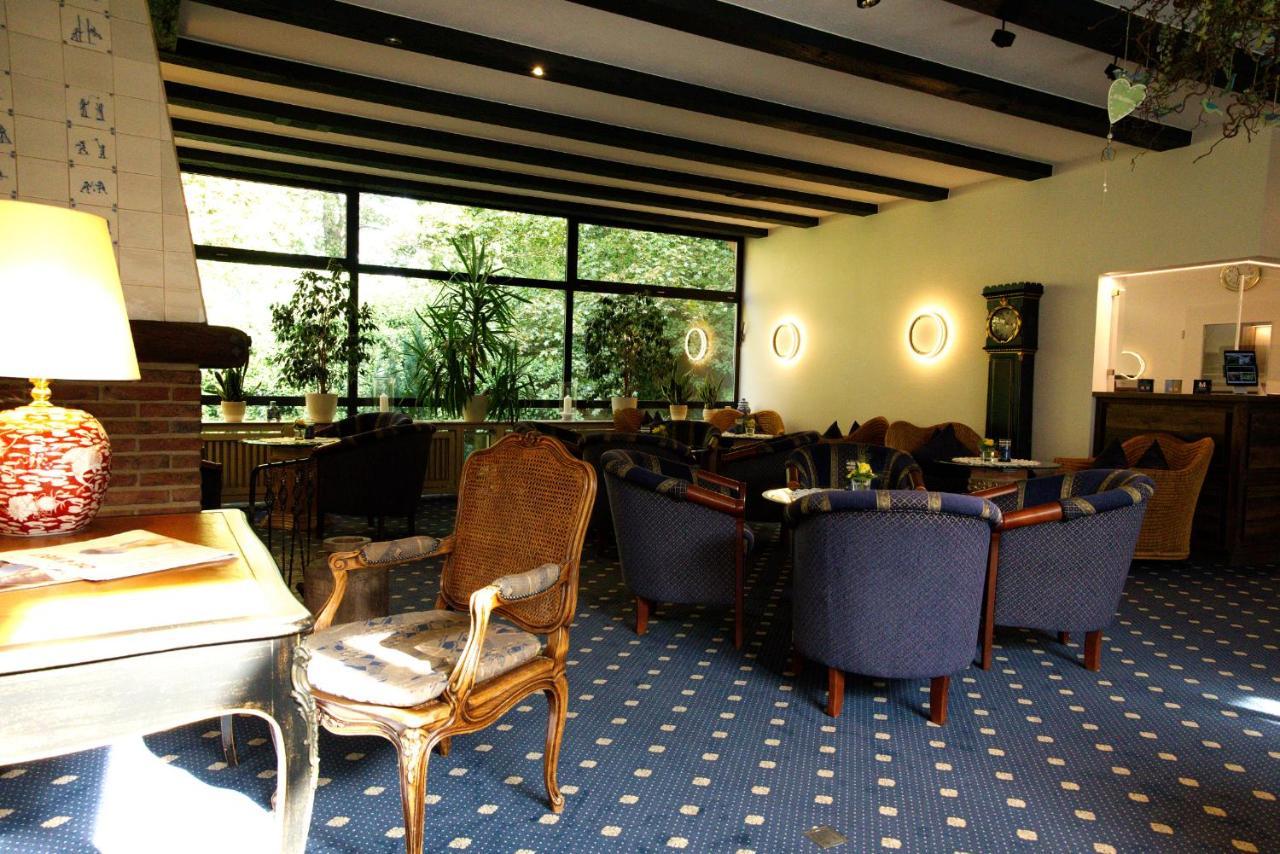 Romantik Parkhotel am Hammerberg Stolberg  Exteriör bild