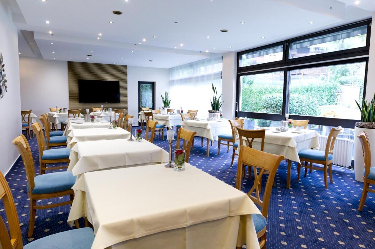 Romantik Parkhotel am Hammerberg Stolberg  Exteriör bild