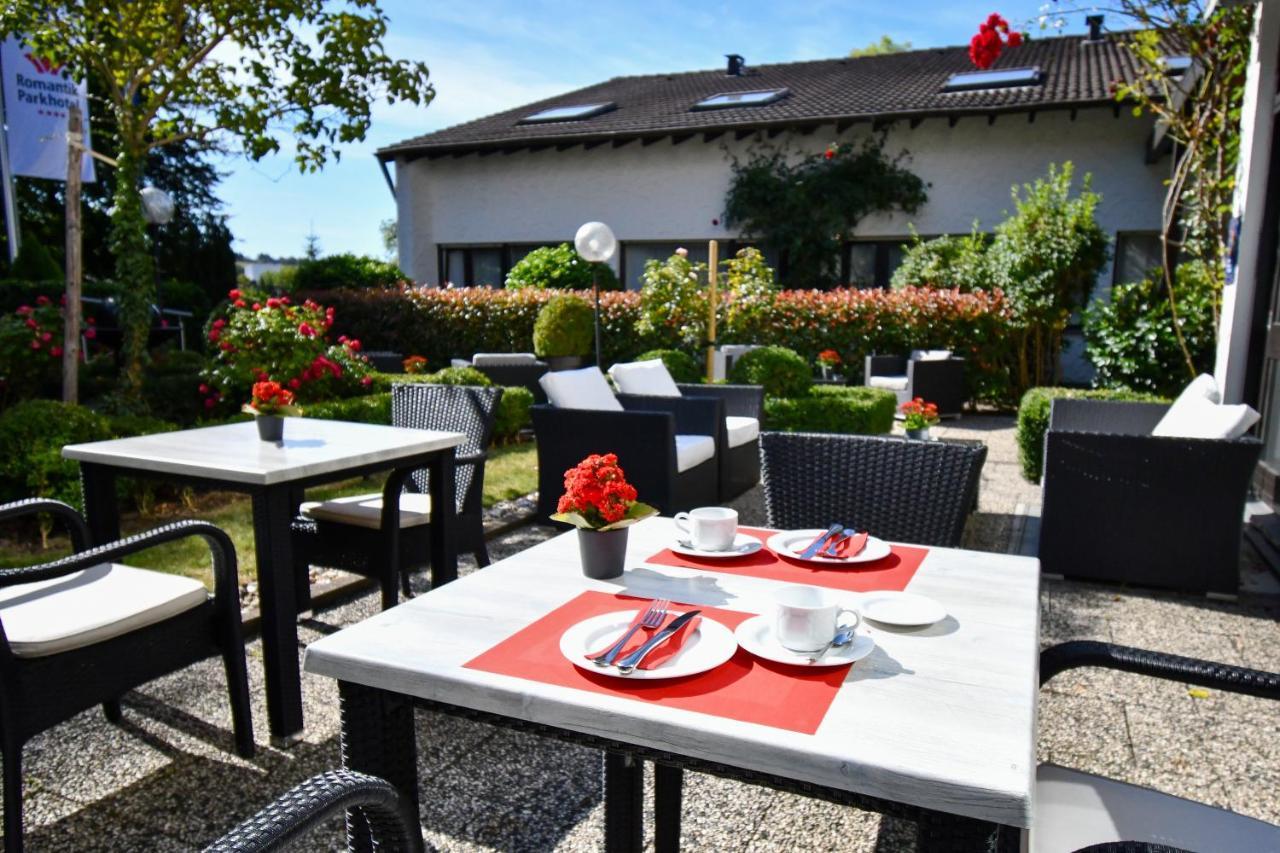 Romantik Parkhotel am Hammerberg Stolberg  Exteriör bild